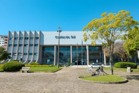 Concurso Aberto Prefeitura de Caxias do Sul Salários Até R mil